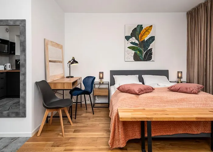 Zlota Apartments City Centre By Sun & Snow